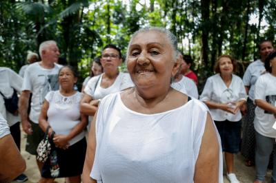 Idosos atendidos pelo Cras da Terra Firme ganham manhã de lazer no Bosque Rodrigues Alves