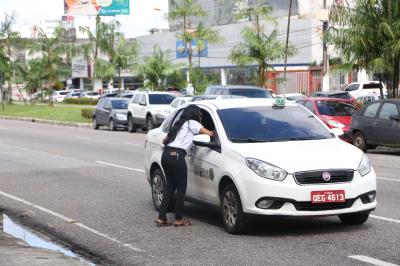 Blitz educativa conscientiza sobre o Combate ao Abuso Sexual Contra Crianças e Adolescente