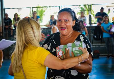 Moradores da Sacramenta conhecem projetos sociais da Prefeitura de Belém