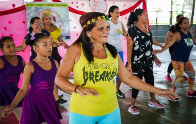Moradores da Sacramenta conhecem projetos sociais da Prefeitura de Belém