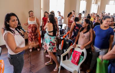 Coordenadoria da Mulher faz palestras visando à saúde de mulheres grávidas