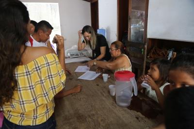 Consultório de Rua leva serviços de saúde bucal e nutricional a venezuelanos