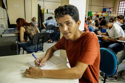 Portal do Trabalhador realiza etapa final de seleção para restaurante Madero