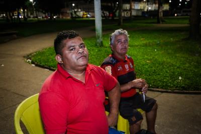 Ação "tapa-buraco" noturna beneficia ruas centrais da cidade