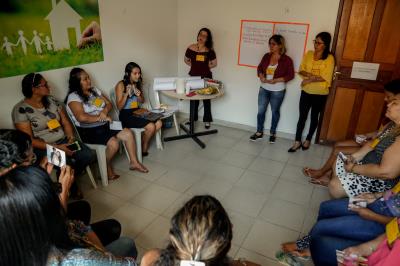 Crianças atendidas no Creas Ilka Brandão ganham programação lúdica