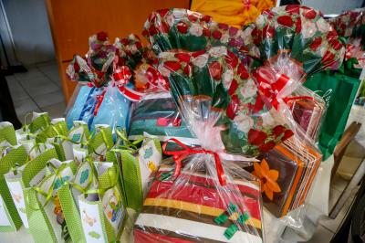 Prefeitura promove baby chá coletivo para mais de 100 gestantes