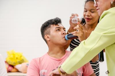 Prefeitura promove baby chá coletivo para mais de 100 gestantes