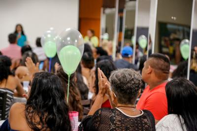 Prefeitura promove baby chá coletivo para mais de 100 gestantes