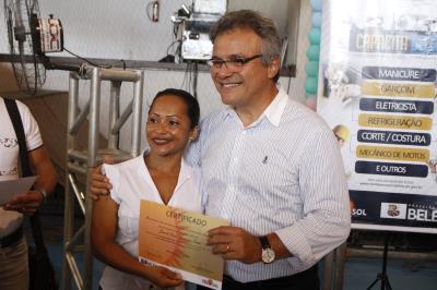 Prefeitura de Belém faz entrega de certificação para turmas do Fundo Ver-o-Sol