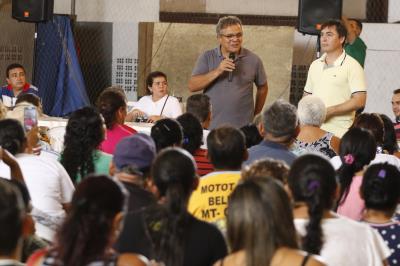 Novos contemplados para o residencial Quinta dos Paricás assinam contrato de entrega dos imóveis