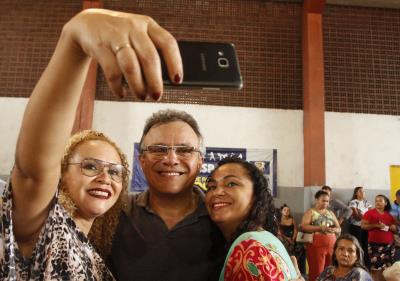 Novos contemplados para o residencial Quinta dos Paricás assinam contrato de entrega dos imóveis