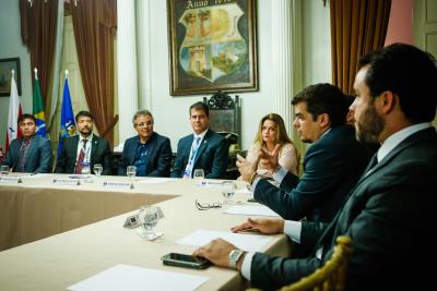 Prefeitura de Belém recebe visita de representantes nacionais da Caixa Econômica