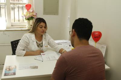 Centro de Testagem e Aconselhamento oferece serviços de prevenção no Dia dos Namorados