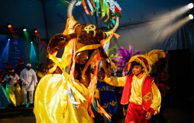 Público lota Praça dos Estivadores para o primeiro dia de Mostra Cultural