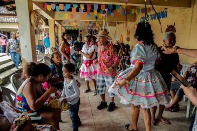 Famílias atendidas pelo Cras Tapanã participam de programação especial