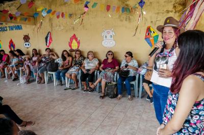 Famílias atendidas pelo Cras Tapanã participam de programação especial