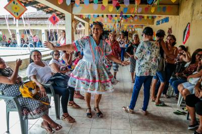 Famílias atendidas pelo Cras Tapanã participam de programação especial