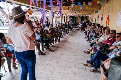 Famílias atendidas pelo Cras Tapanã participam de programação especial