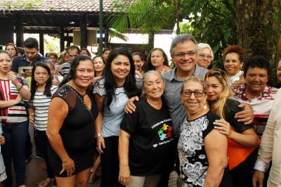 Prefeito vistoria obras na Escola Bosque; investimento é de R$ 2,5 milhões