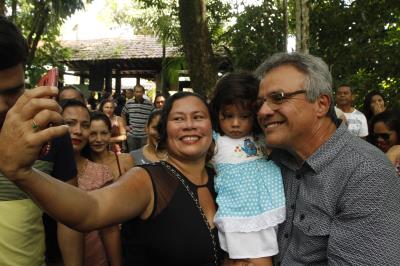 Prefeito vistoria obras na Escola Bosque; investimento é de R$ 2,5 milhões