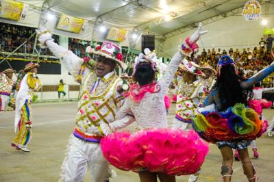 Aldeia Amazônica recebe primeiro dia do concurso de quadrilhas com arquibancadas lotada