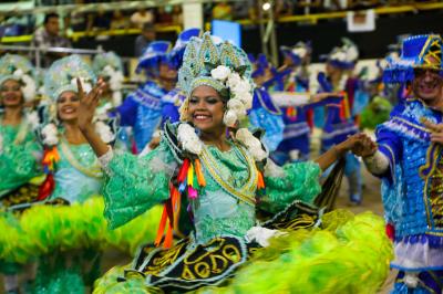 Aldeia Amazônica recebe primeiro dia do concurso de quadrilhas com arquibancadas lotada