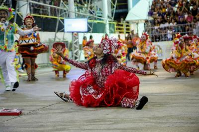 Mudanças na arena do concurso de quadrilhas da Fumbel garantem mais conforto ao público