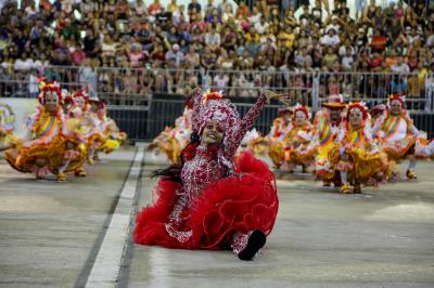 Mudanças na arena do concurso de quadrilhas da Fumbel garantem mais conforto ao público