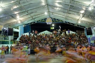 Mudanças na arena do concurso de quadrilhas da Fumbel garantem mais conforto ao público