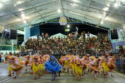 Mudanças na arena do concurso de quadrilhas da Fumbel garantem mais conforto ao público