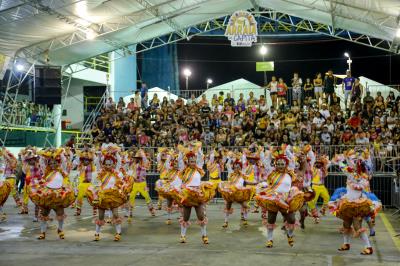 Mudanças na arena do concurso de quadrilhas da Fumbel garantem mais conforto ao público