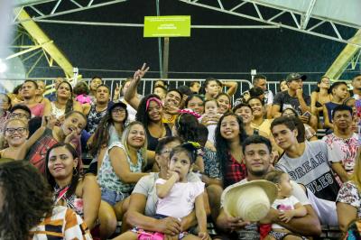 Mudanças na arena do concurso de quadrilhas da Fumbel garantem mais conforto ao público