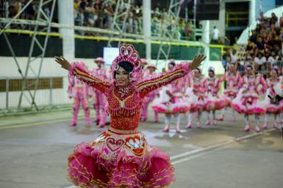 Mudanças na arena do concurso de quadrilhas da Fumbel garantem mais conforto ao público
