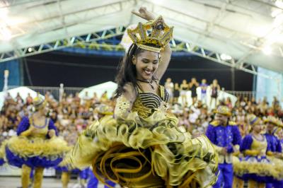 Mudanças na arena do concurso de quadrilhas da Fumbel garantem mais conforto ao público