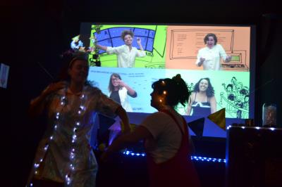 Alunos de Icoaraci aprendem sobre ciência e tecnologia com o Teatro Móvel