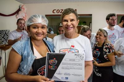 Prefeitura qualifica empreendedores de Cotijuba em boas práticas e manipulação de alimentos