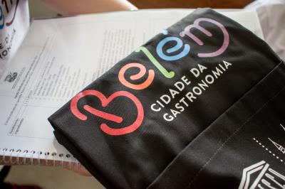 Prefeitura qualifica empreendedores de Cotijuba em boas práticas e manipulação de alimentos