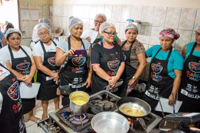 Prefeitura qualifica empreendedores de Cotijuba em boas práticas e manipulação de alimentos