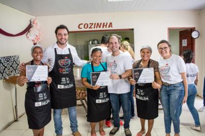 Prefeitura qualifica empreendedores de Cotijuba em boas práticas e manipulação de alimentos