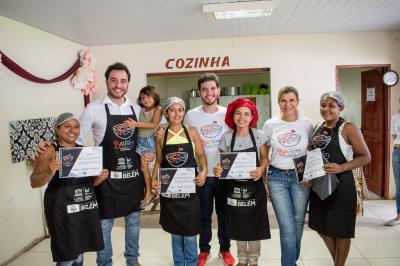 Prefeitura qualifica empreendedores de Cotijuba em boas práticas e manipulação de alimentos