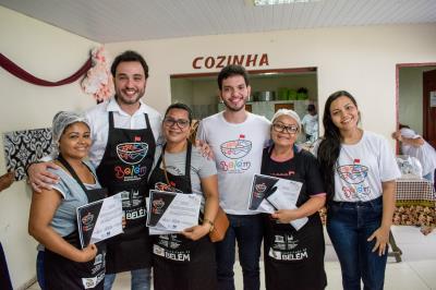 Prefeitura qualifica empreendedores de Cotijuba em boas práticas e manipulação de alimentos