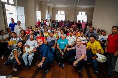 Mais de 200 alunos recebem certificados de capacitação da Prefeitura de Belém