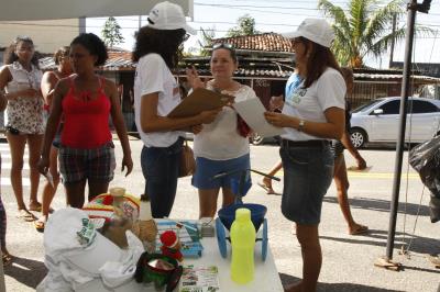 Moradores da Cremação recebem serviços do programa Prefeitura no Bairro