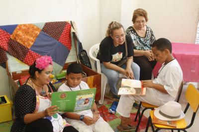 Moradores da Cremação recebem serviços do programa Prefeitura no Bairro