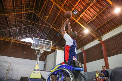 Basquetebol leva inclusão e divertimento no último dia de torneio no ginásio Altino Pimenta
