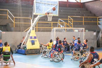 Basquetebol leva inclusão e divertimento no último dia de torneio no ginásio Altino Pimenta