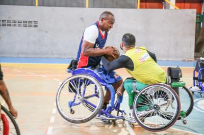 Basquetebol leva inclusão e divertimento no último dia de torneio no ginásio Altino Pimenta