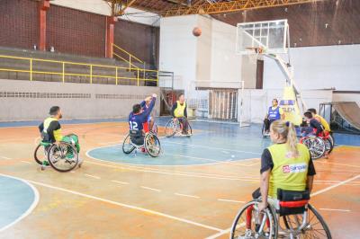Basquetebol leva inclusão e divertimento no último dia de torneio no ginásio Altino Pimenta