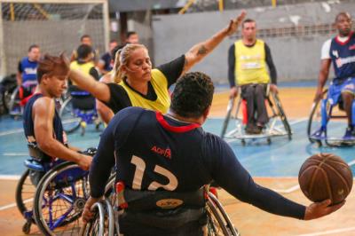 Basquetebol leva inclusão e divertimento no último dia de torneio no ginásio Altino Pimenta