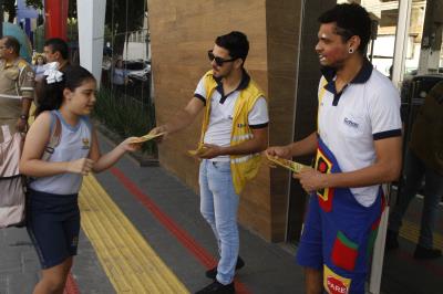 Operação Volta às Aulas orienta trânsito em frente a instituições de ensino de Belém